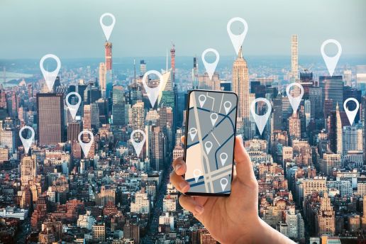 Using Geofencing to Enhance Fashion Loyalty Programs